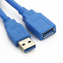 Montage eines männlichen zu einem weiblichen Draht USB 3.0 Kabel
